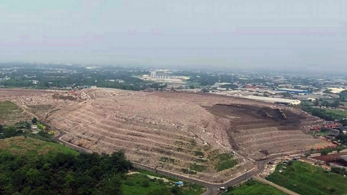 Unggahan Leonardo DiCaprio Soal Bantar Gebang